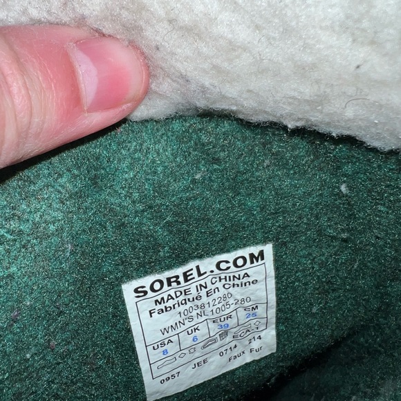 Sorel Caribou Boots - Picture 10 of 14